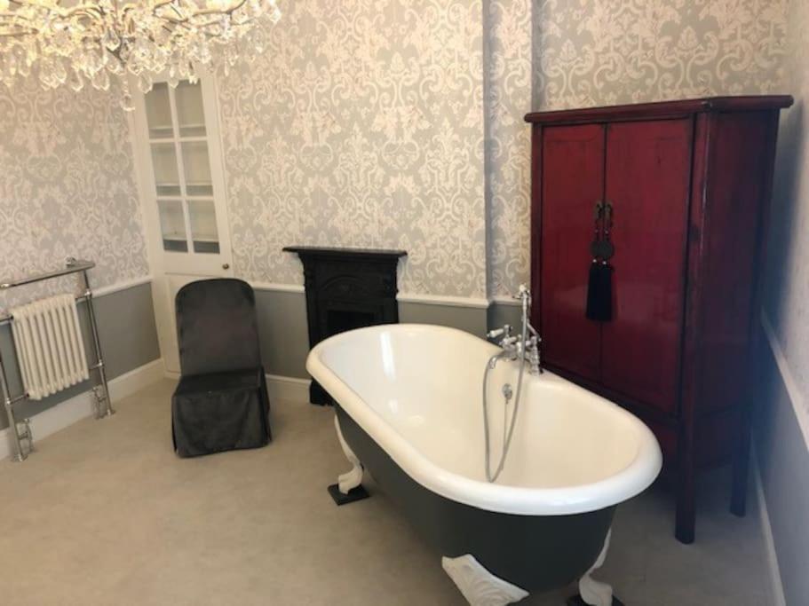 Willa Luxury 2 Bed Georgian Townhouse, Old Portsmouth Zewnętrze zdjęcie